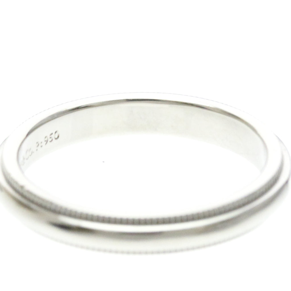 Tiffany Milgrain · Platinum