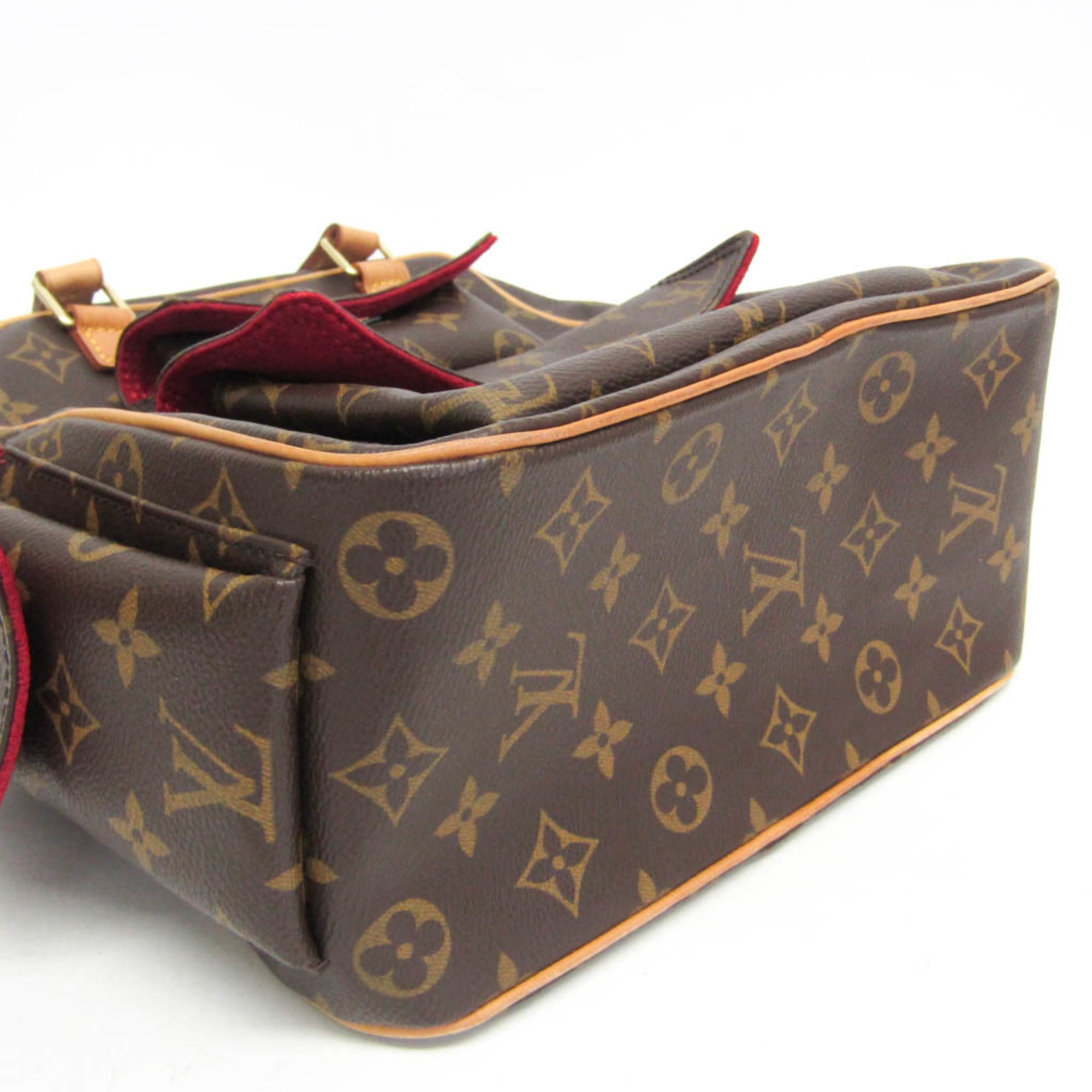 Louis Vuitton Excentri-Cité · Monogram