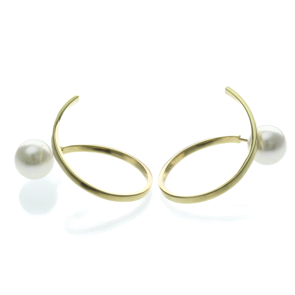 Tasaki Afine · Pearl · 18K Yellow Gold