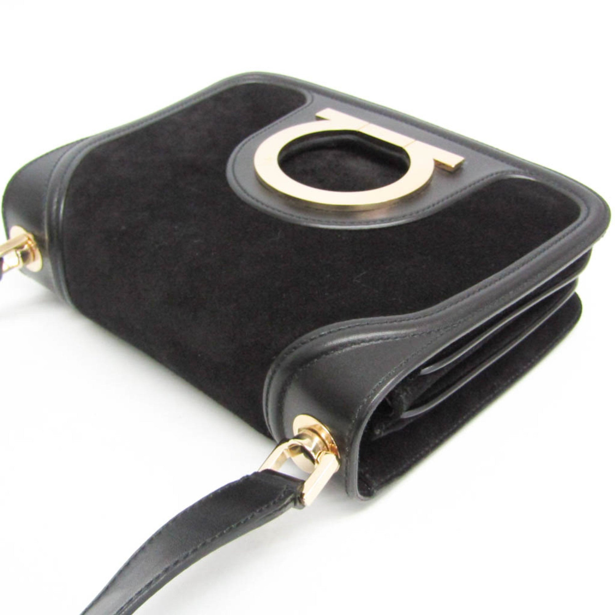 Salvatore Ferragamo Gancini · Leather & Suede