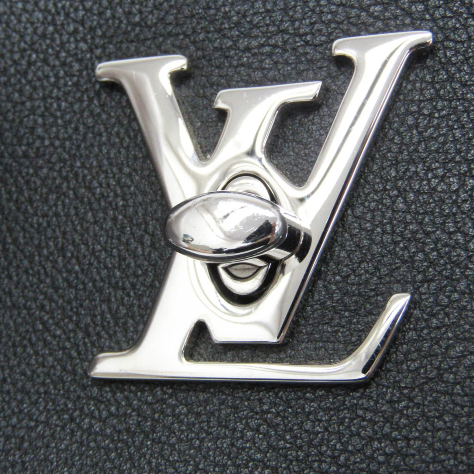 Louis Vuitton Lock Me Cabas · Calfskin Tote