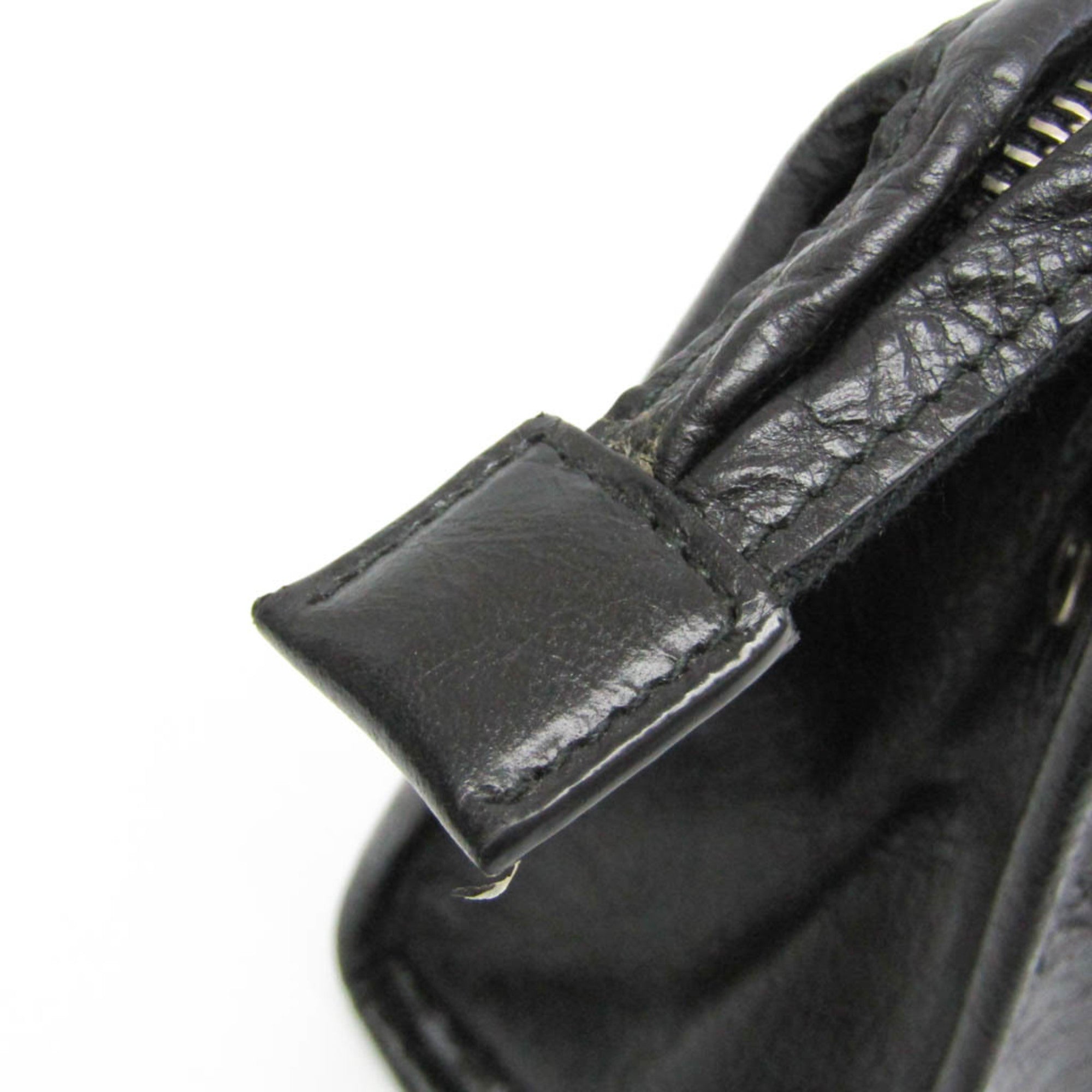 Gucci Interlocking · Leather Clutch