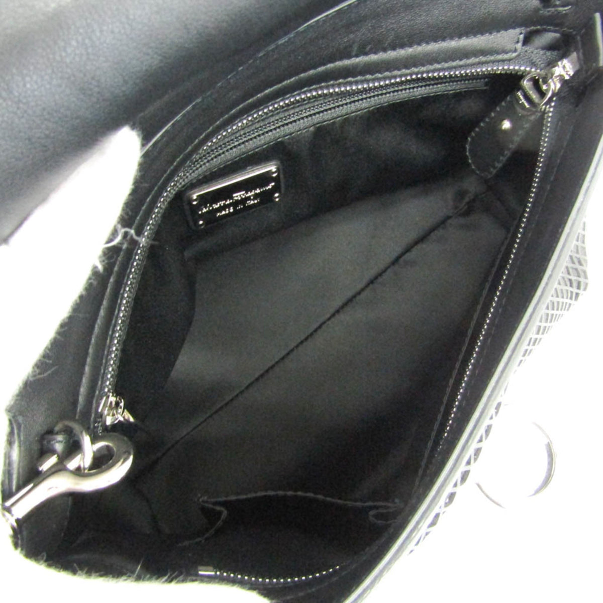 Salvatore Ferragamo Gancini · Punching Leather
