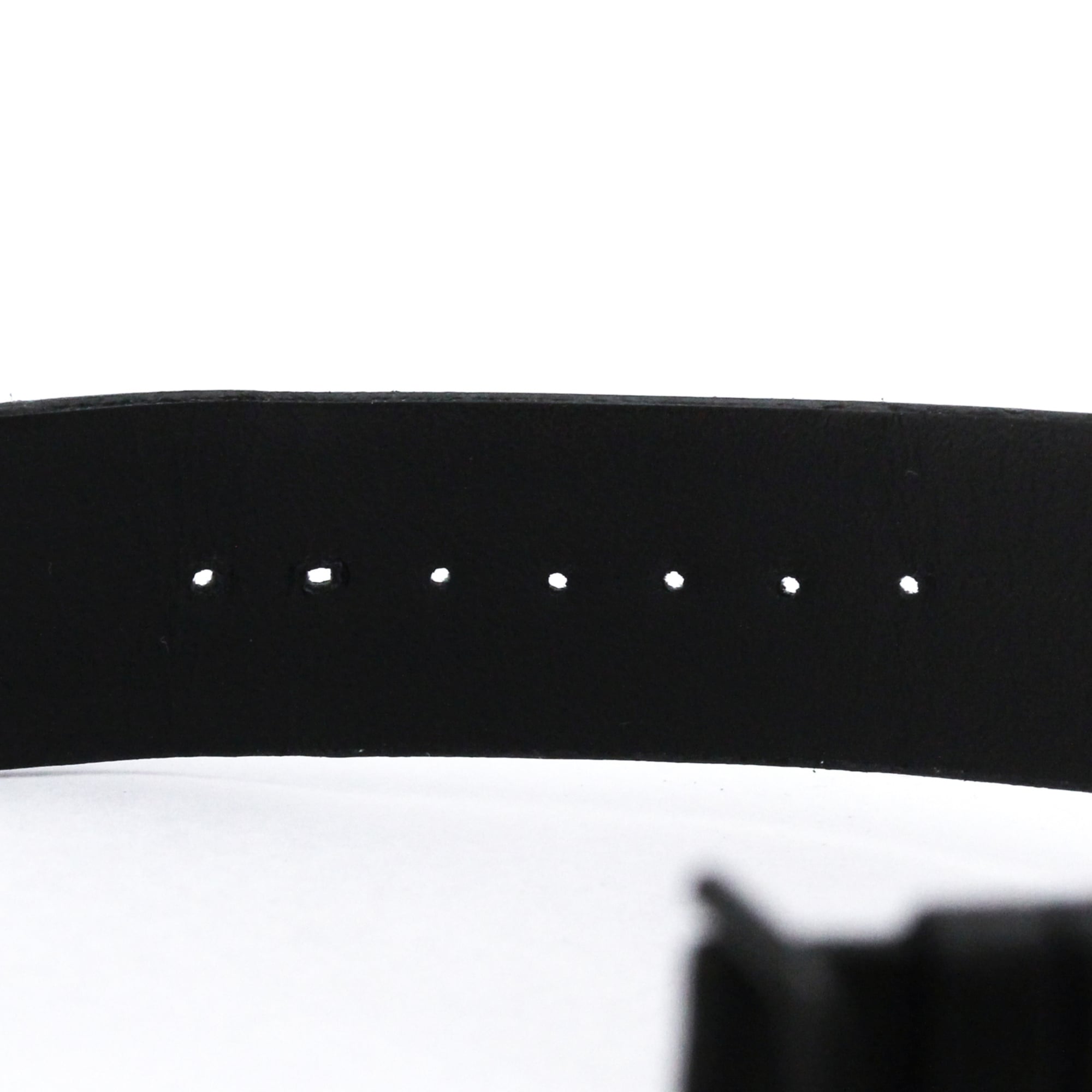 Omega Art Collection · Ceramic · Quartz