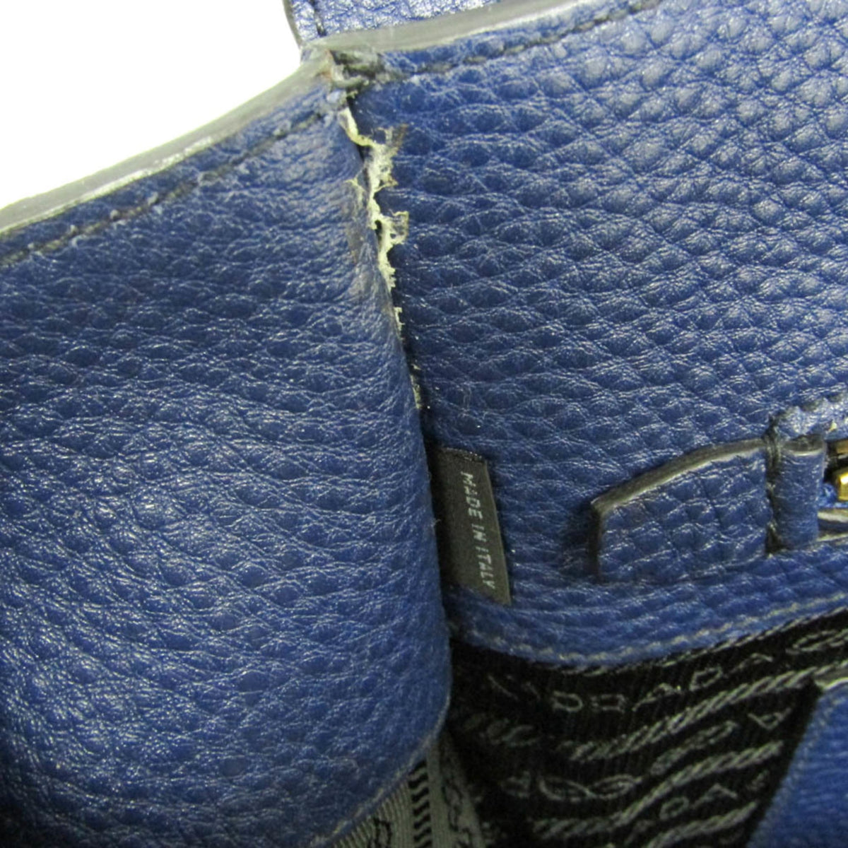 Prada Vit Daino · Leather