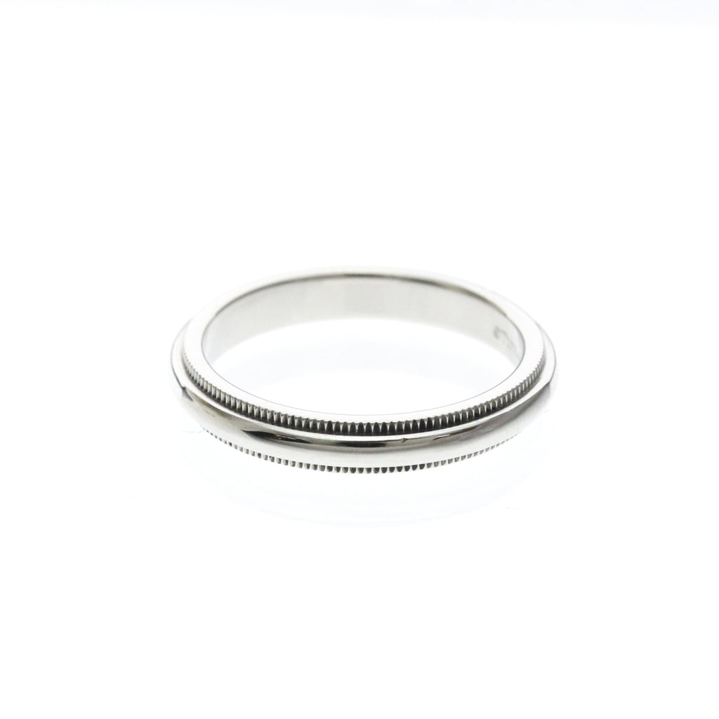 Tiffany Milgrain · Platinum