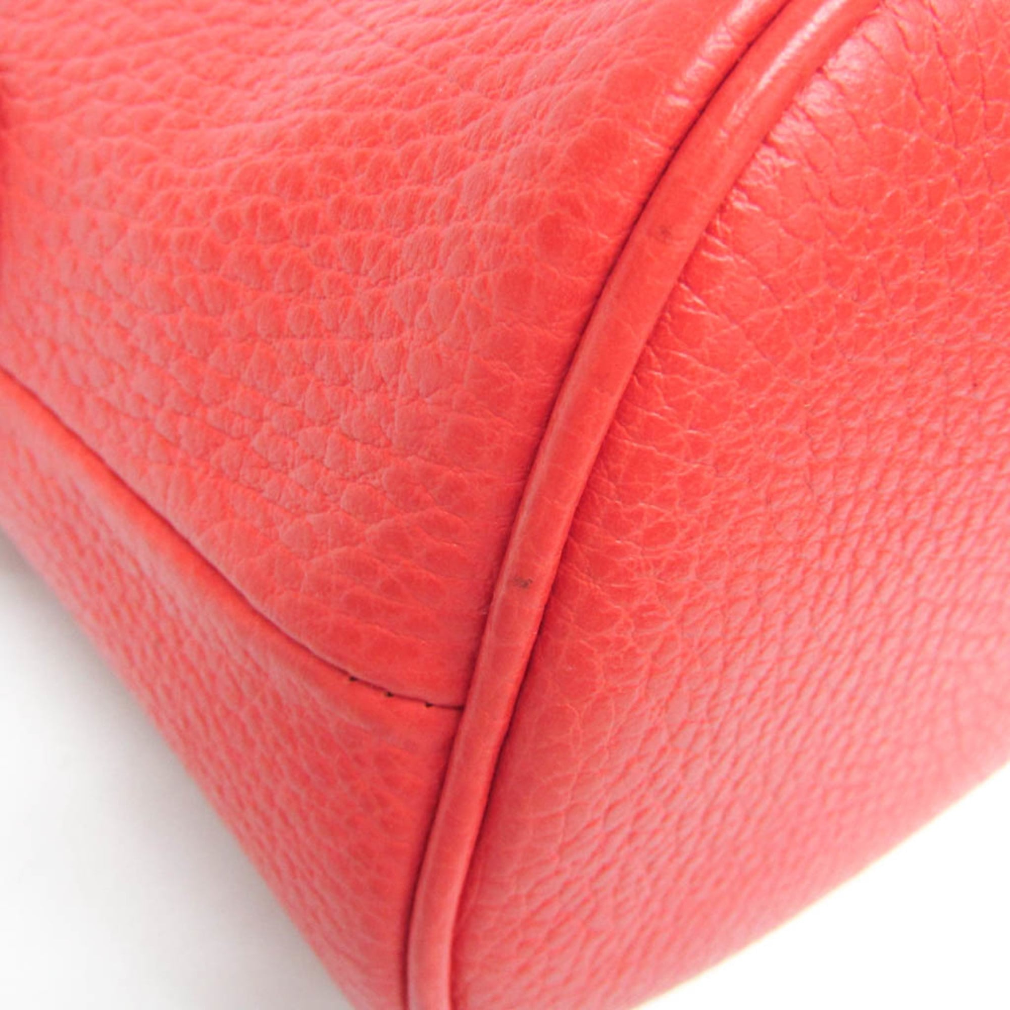 Gucci · Leather Shoulder Bag · Zipper