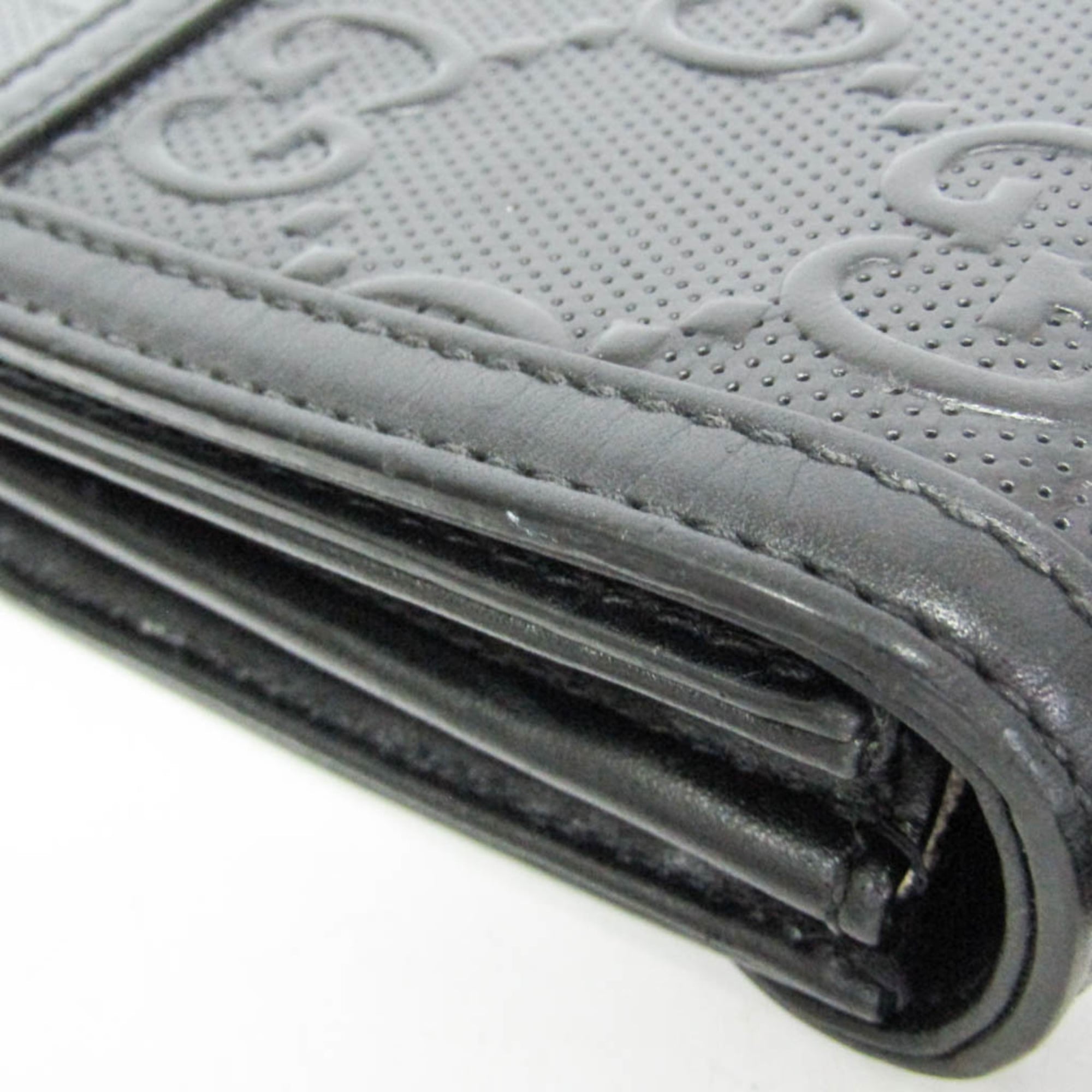 Gucci GG Embossed Crossbody · Leather