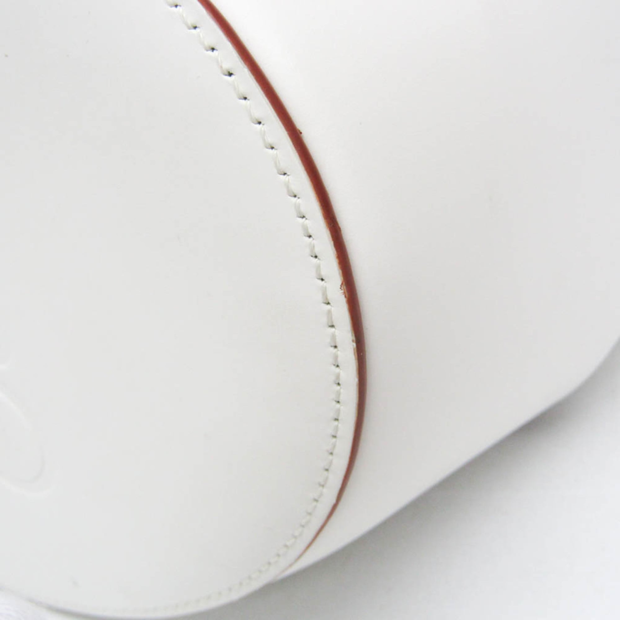 Loewe Balloon Medium · Leather