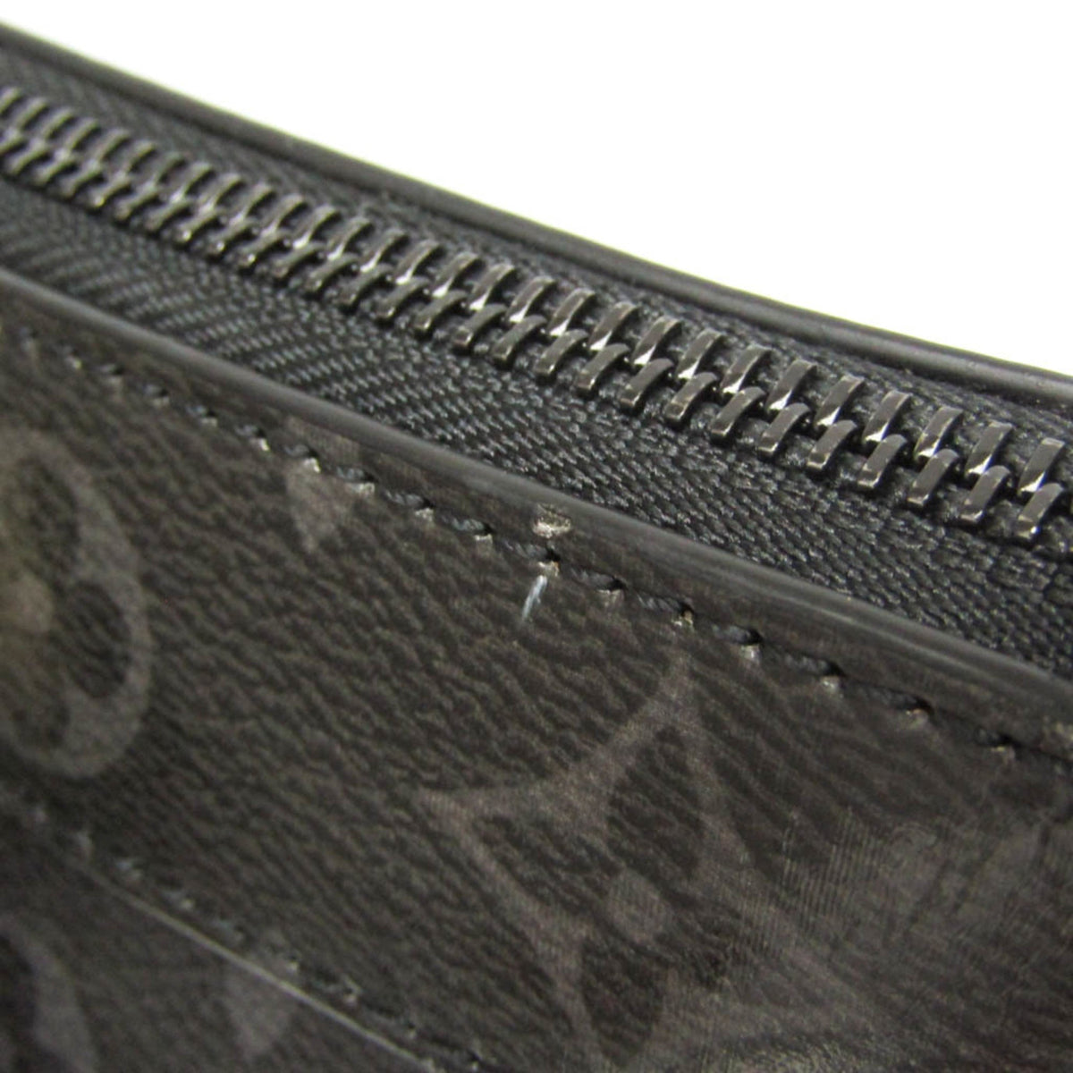 Louis Vuitton Monogram Eclipse Glazed Tote