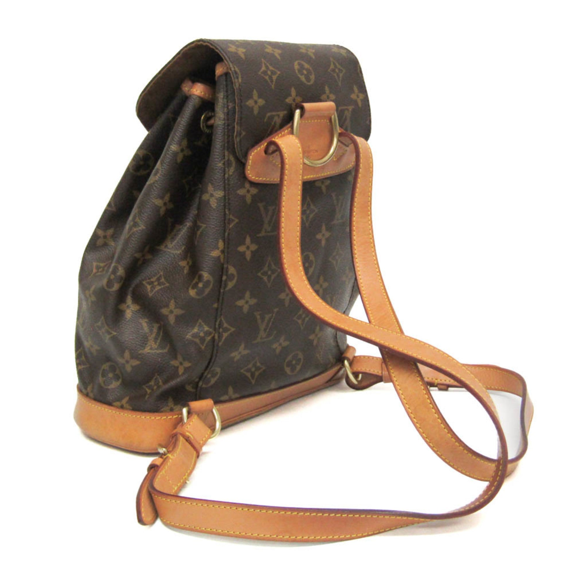 Louis Vuitton Montsouris MM · Monogram