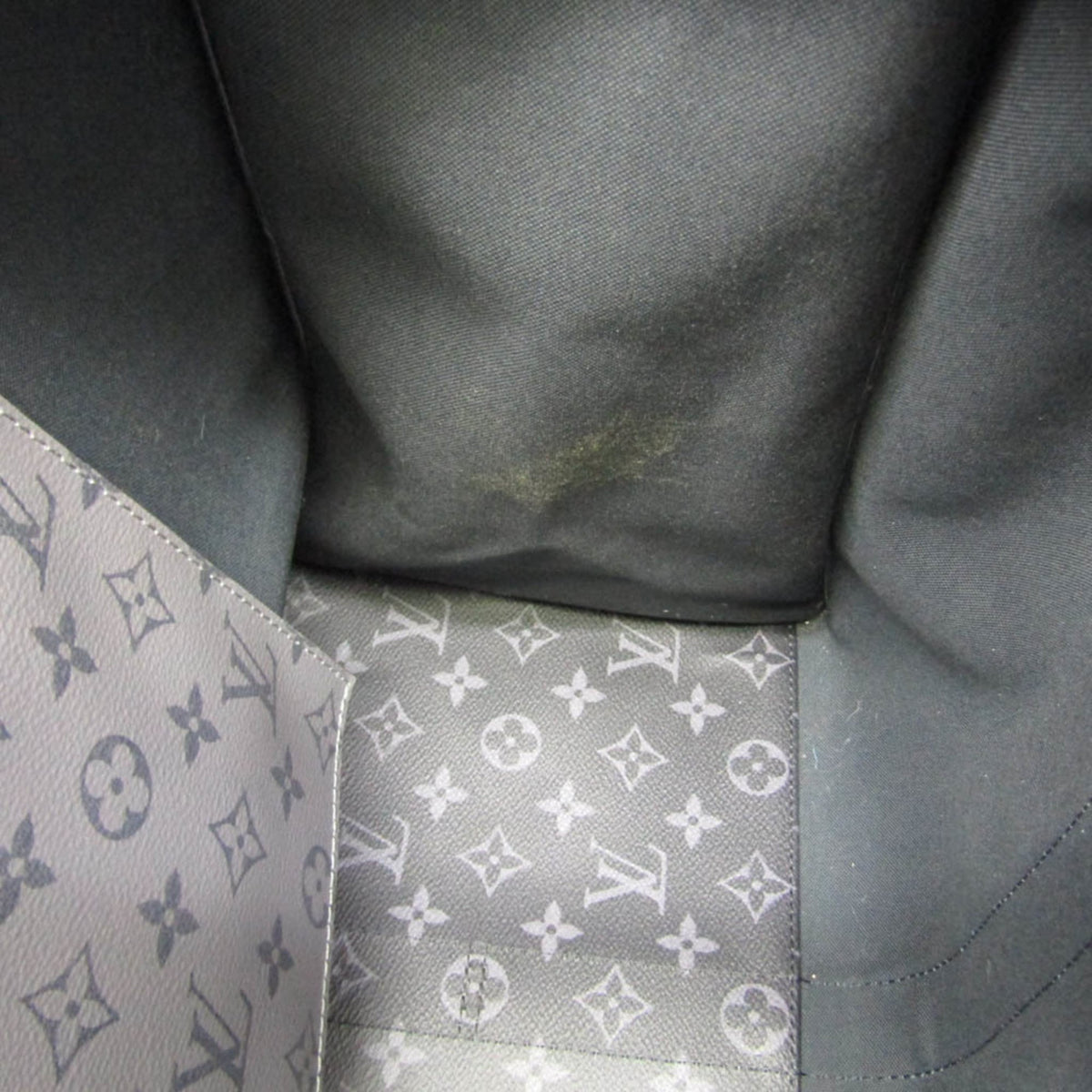 Louis Vuitton Monogram Eclipse · Cabas Zip GM