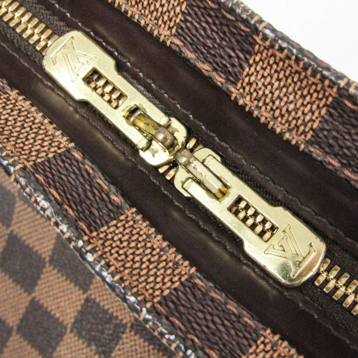 Louis Vuitton Chelsea · Damier
