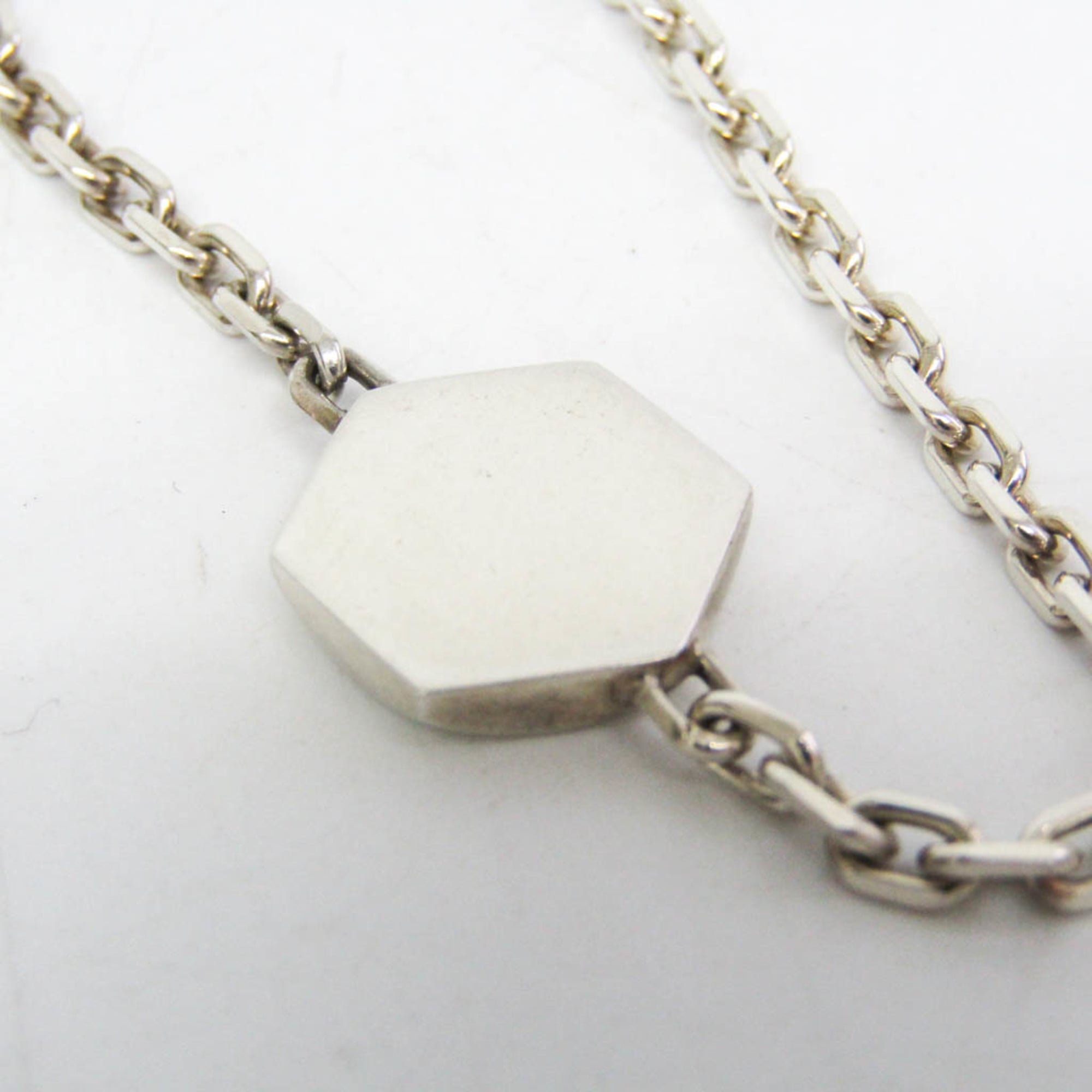 Gucci Hexagon · Sterling Silver
