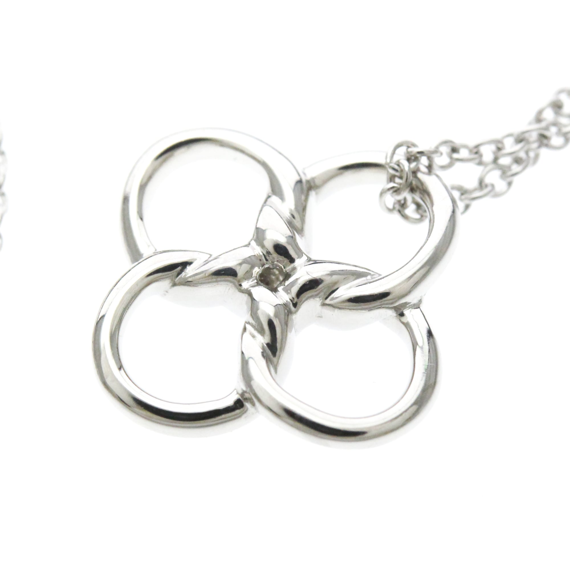 Tiffany Quadrofolio · Platinum Pendant