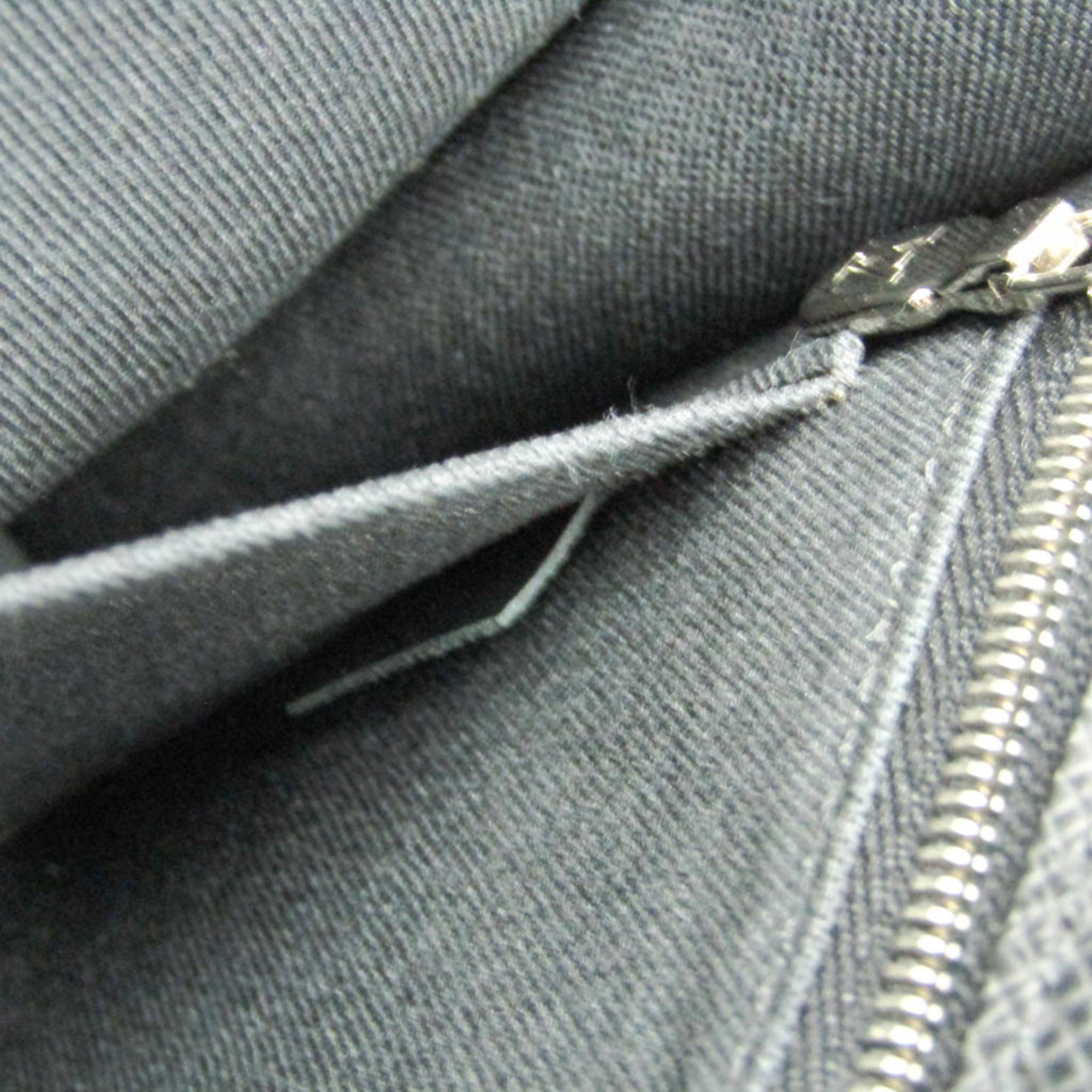 Louis Vuitton Taiga Veraiya · Ardoise