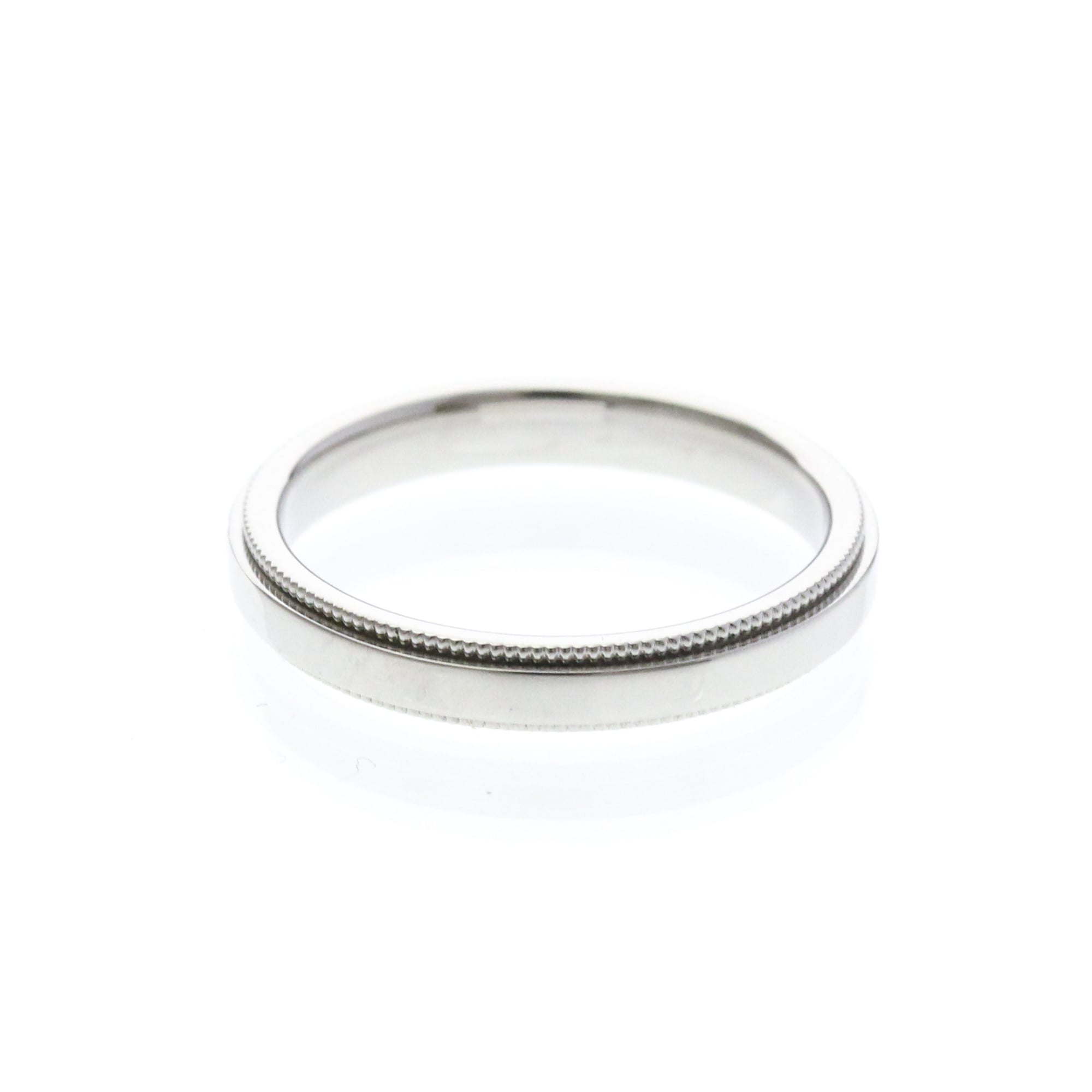 Tiffany Milgrain Band Ring · Platinum
