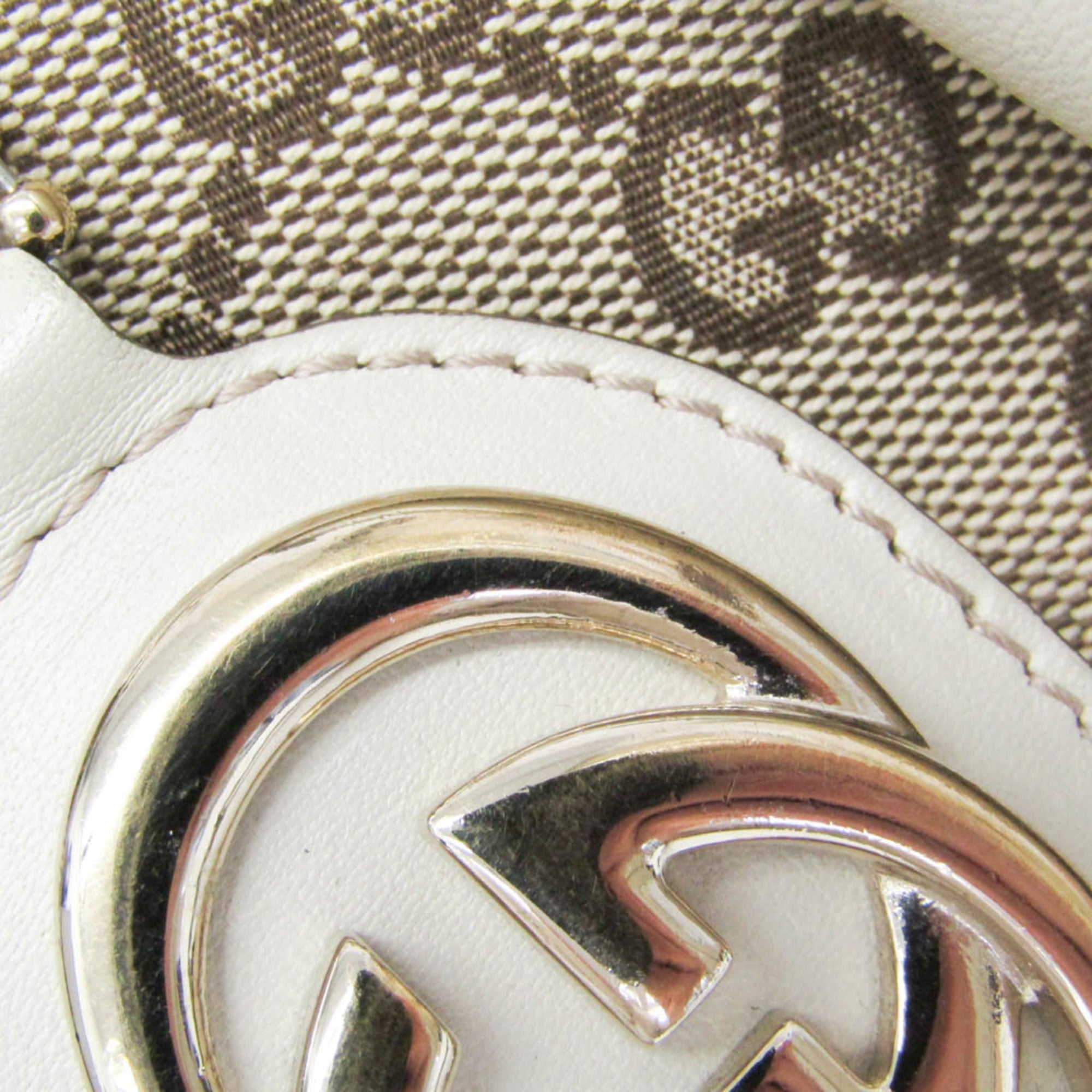 Gucci Sukey · GG Canvas