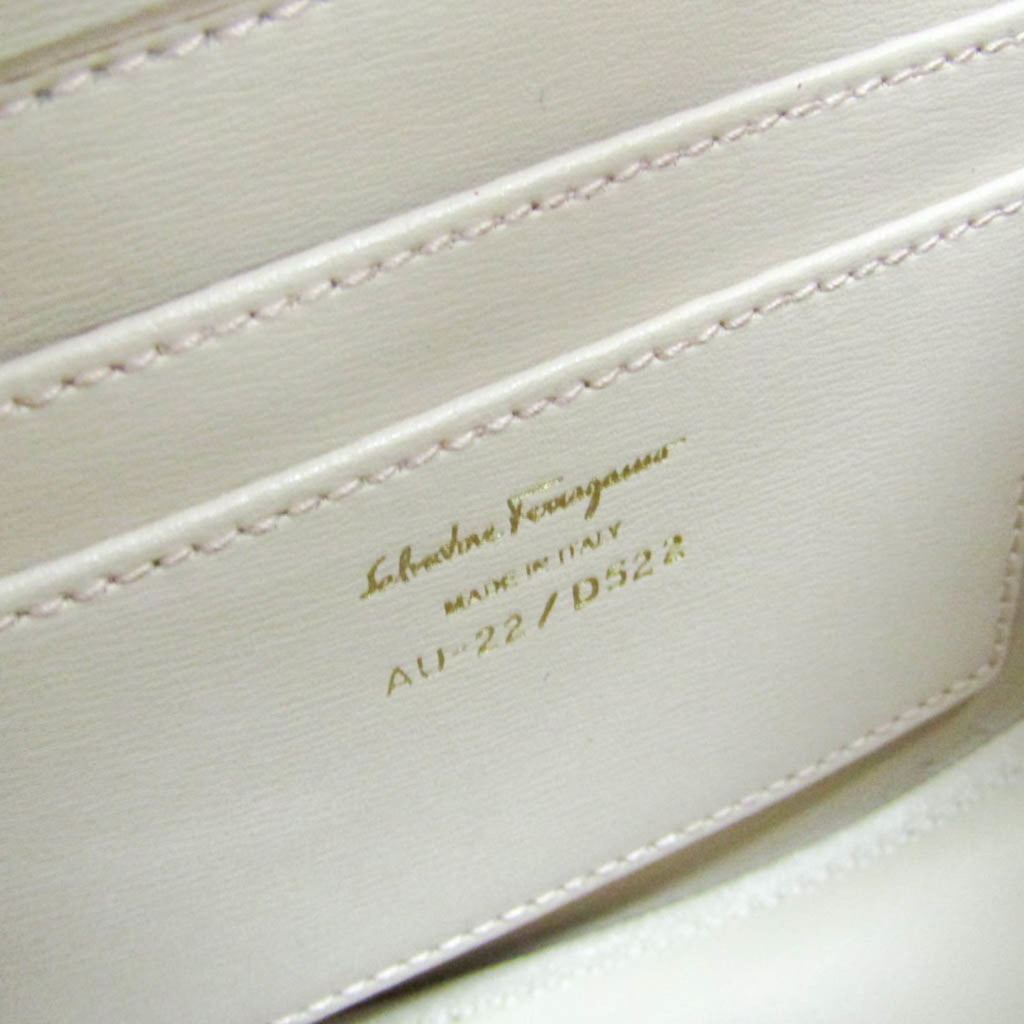 Salvatore Ferragamo Gancini · Leather
