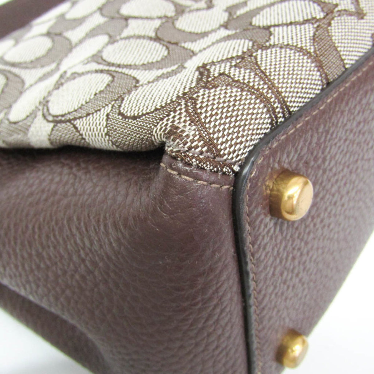 Coach Signature Shay · Crossbody