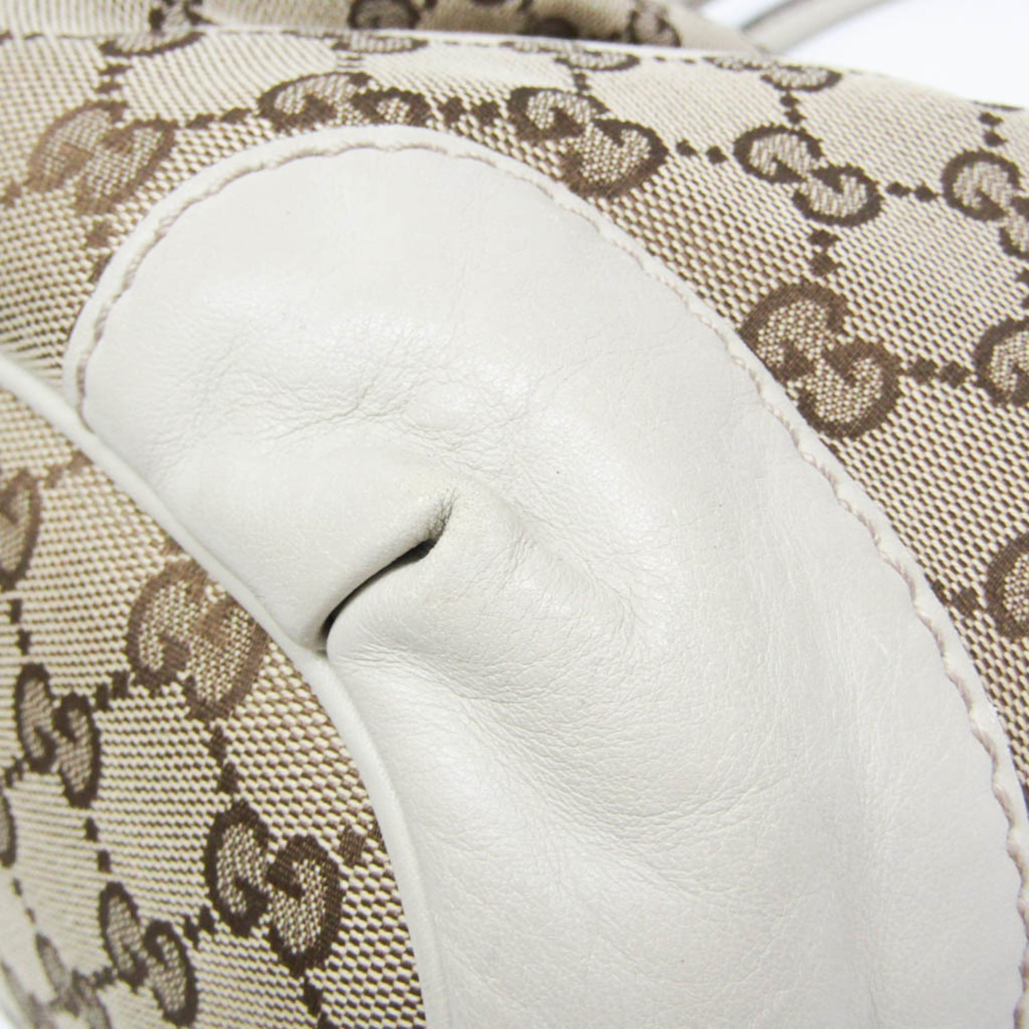 Gucci Sukey · GG Canvas
