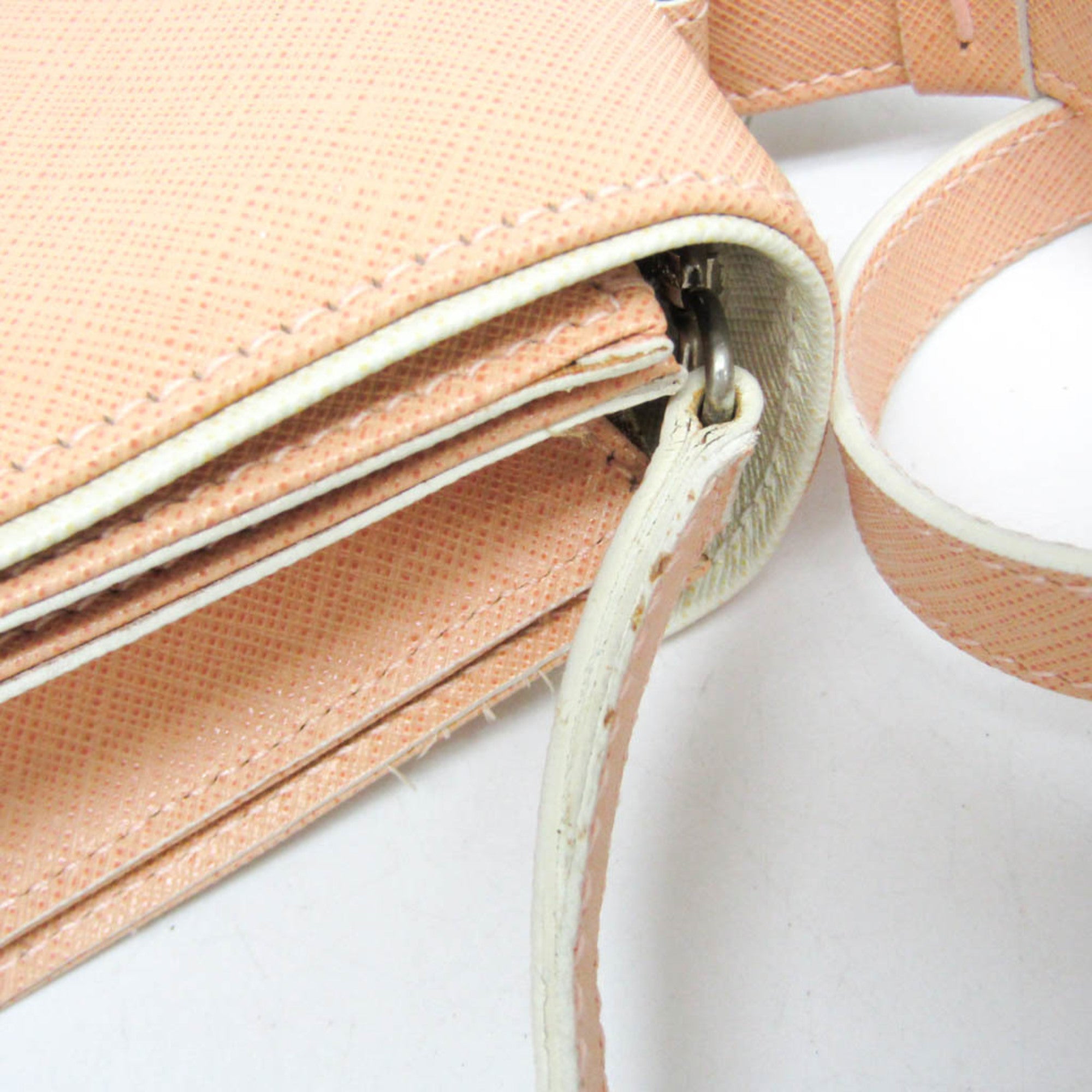 Salvatore Ferragamo Gancini Vara · Ribbon Handle