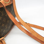 Louis Vuitton Montsouris MM · Monogram
