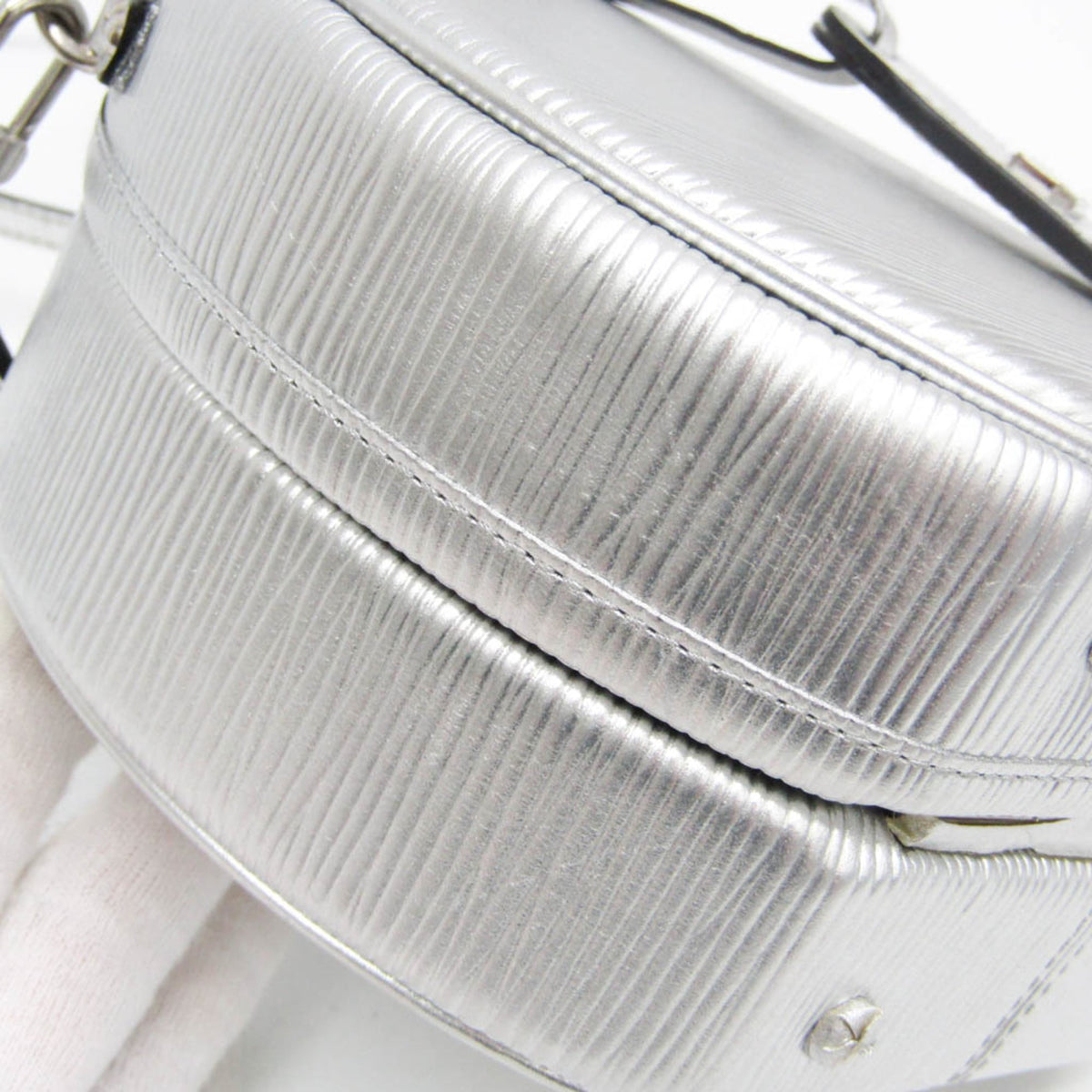 Louis Vuitton Petite Boîte Chapeau · Epi