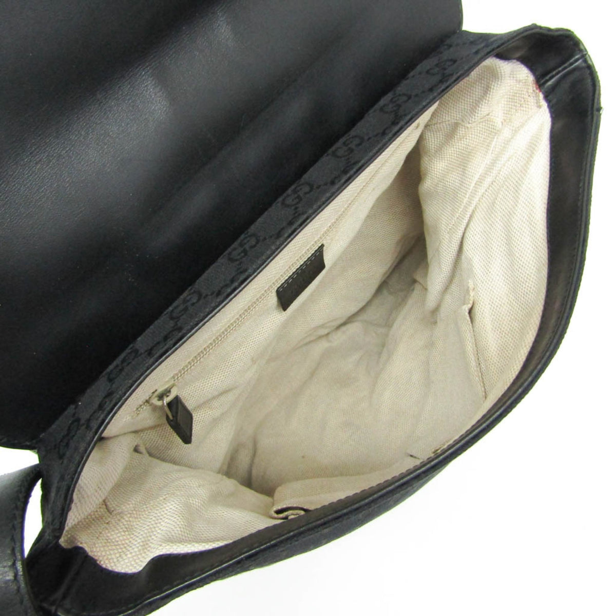 Gucci GG Canvas · Messenger Bag
