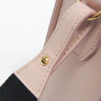Fendi Box · Leather