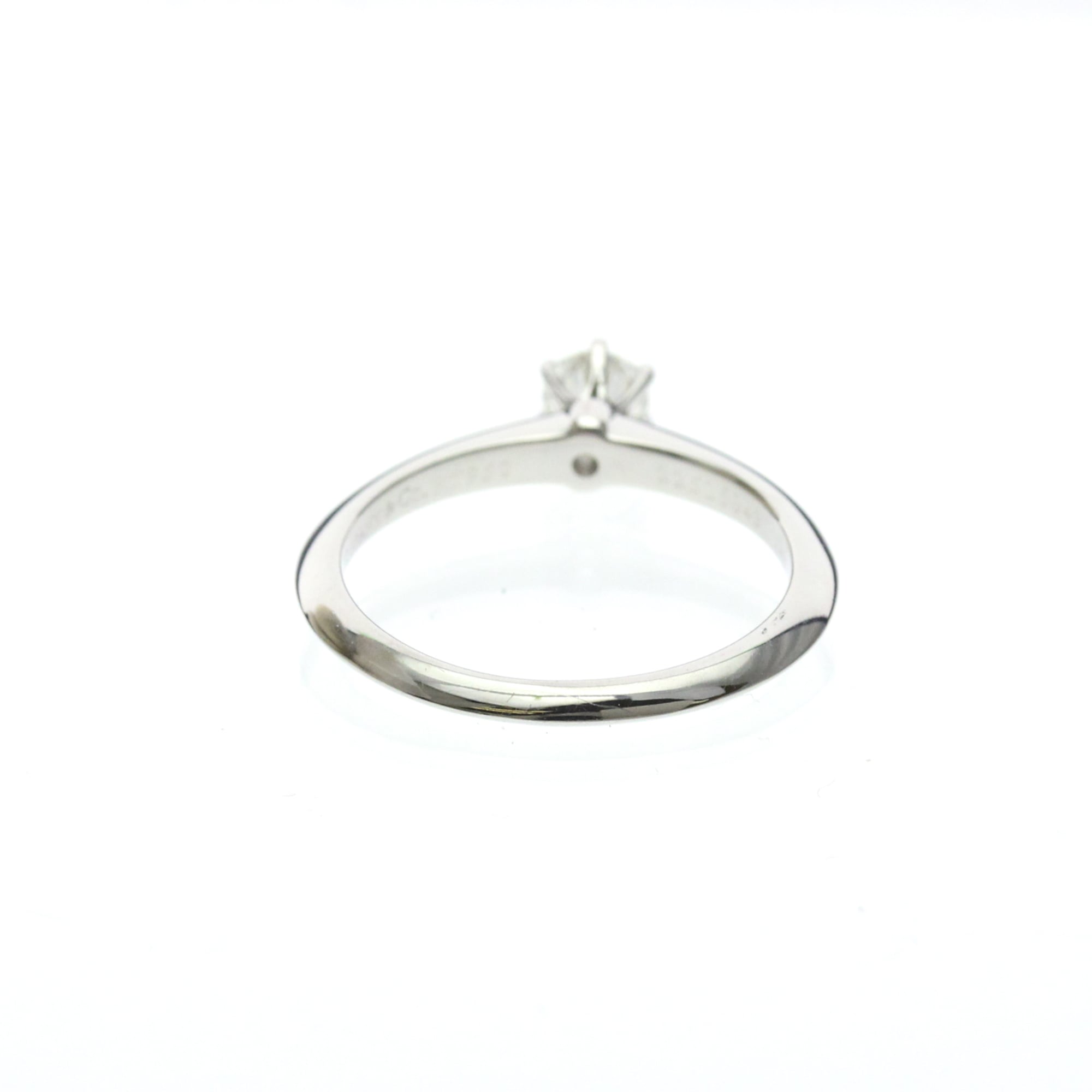 Tiffany Solitaire · Platinum · Diamond