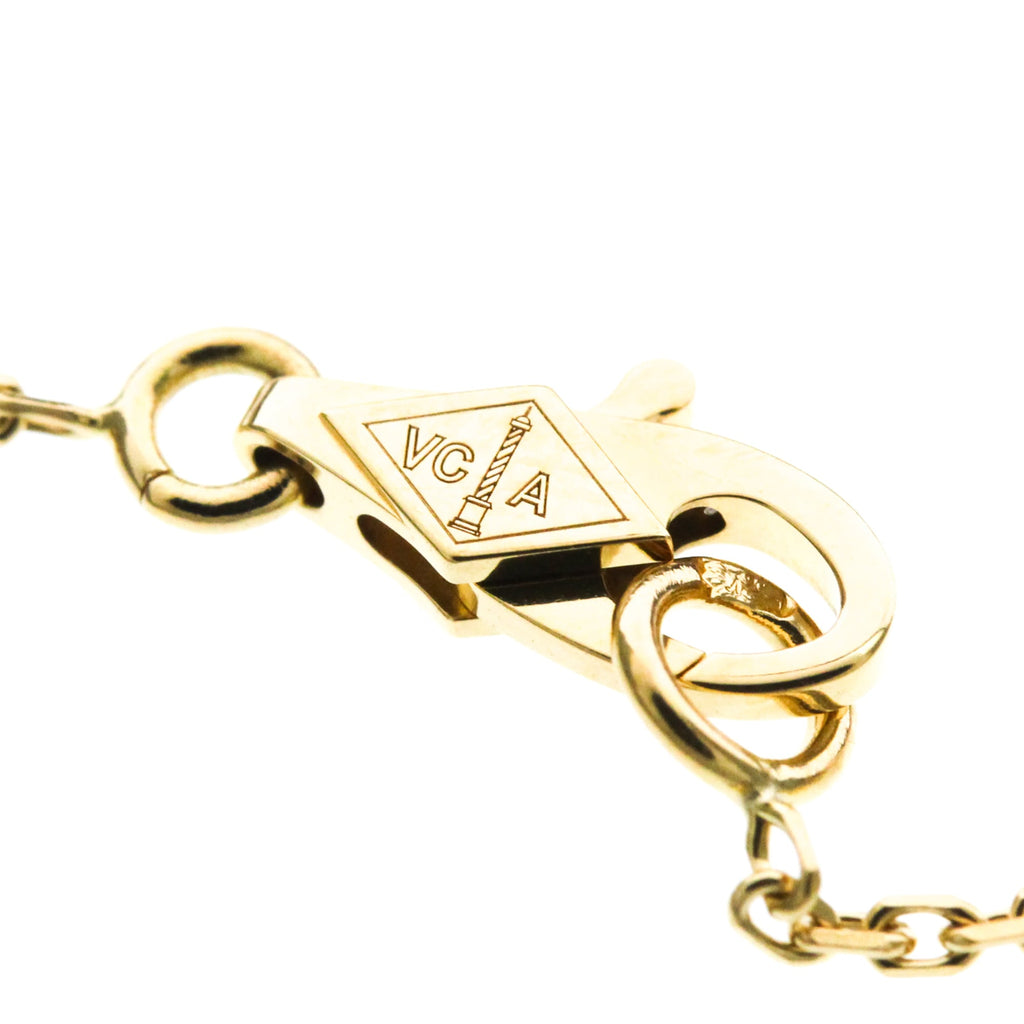 Van Cleef & Arpels Frivole · 18K Yellow Gold