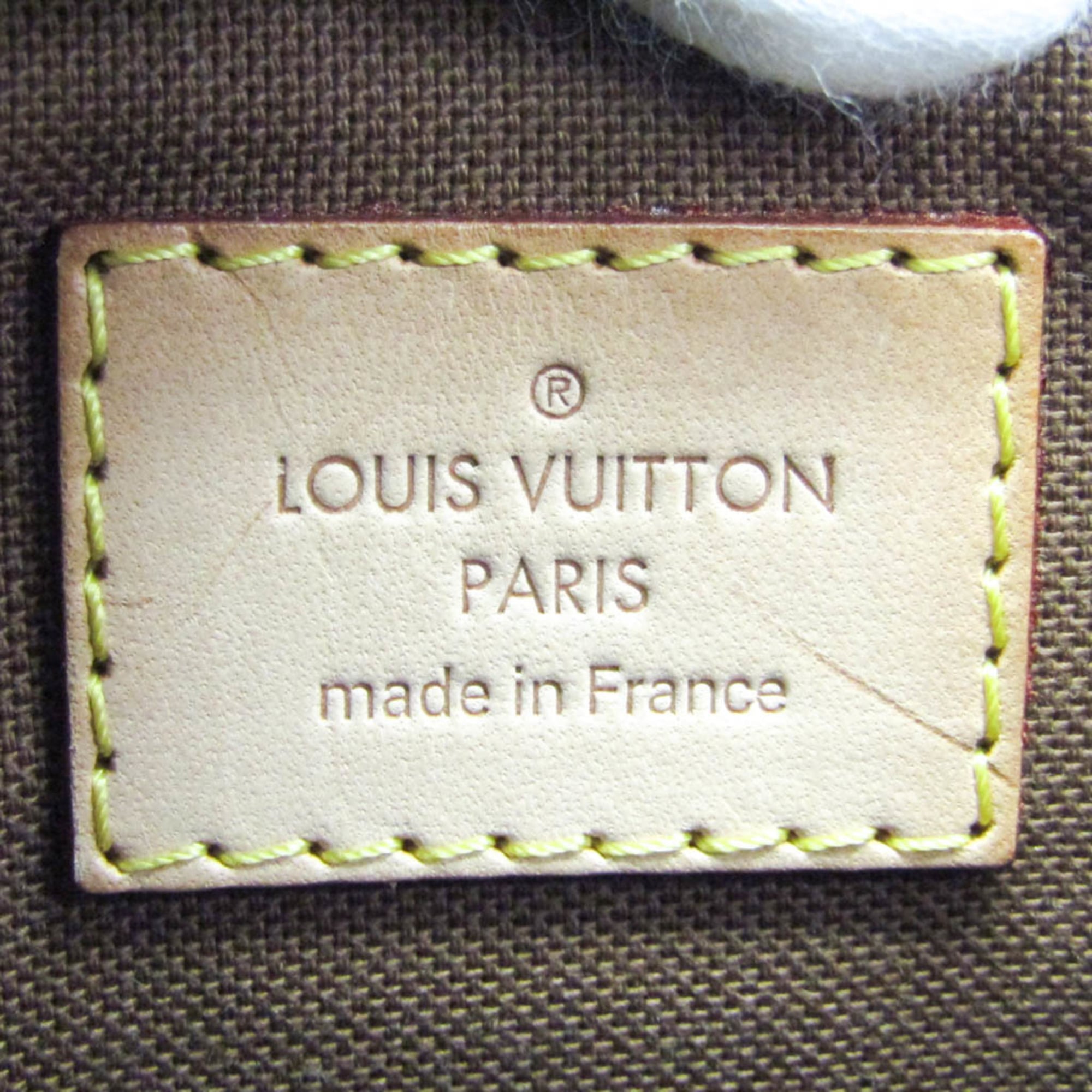 Louis Vuitton Pochette Valmy · Monogram