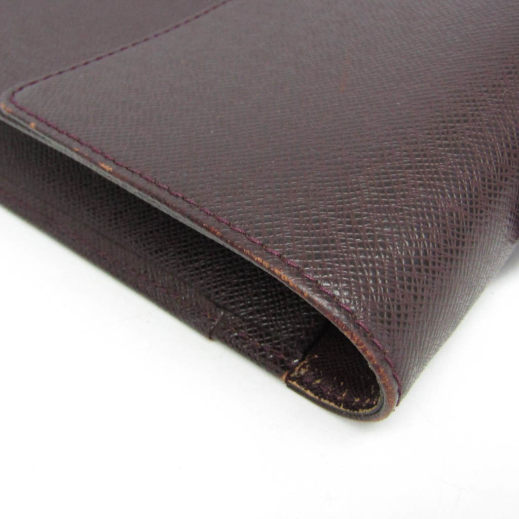 Louis Vuitton Serviette Clado · Taiga