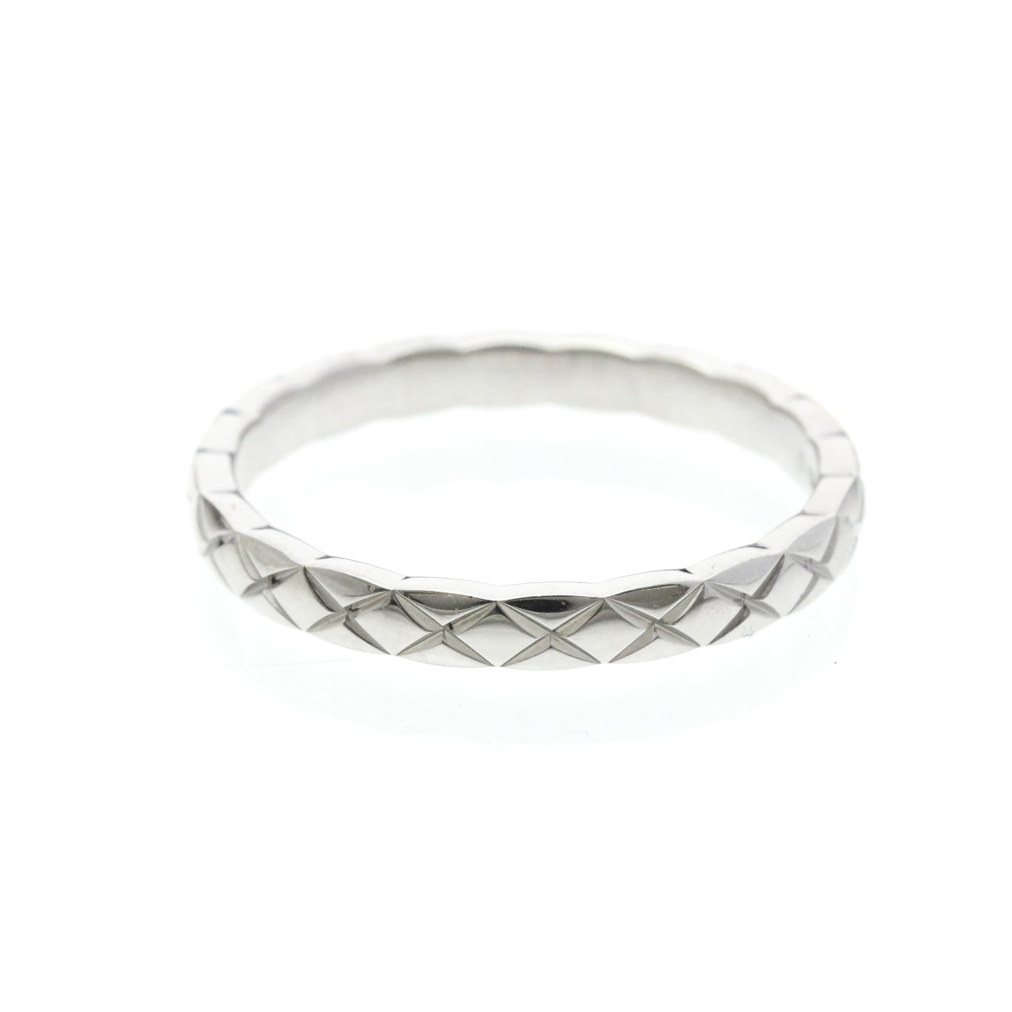 Chanel Coco Crush · Platinum