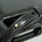 Salvatore Ferragamo Gancini · Leather