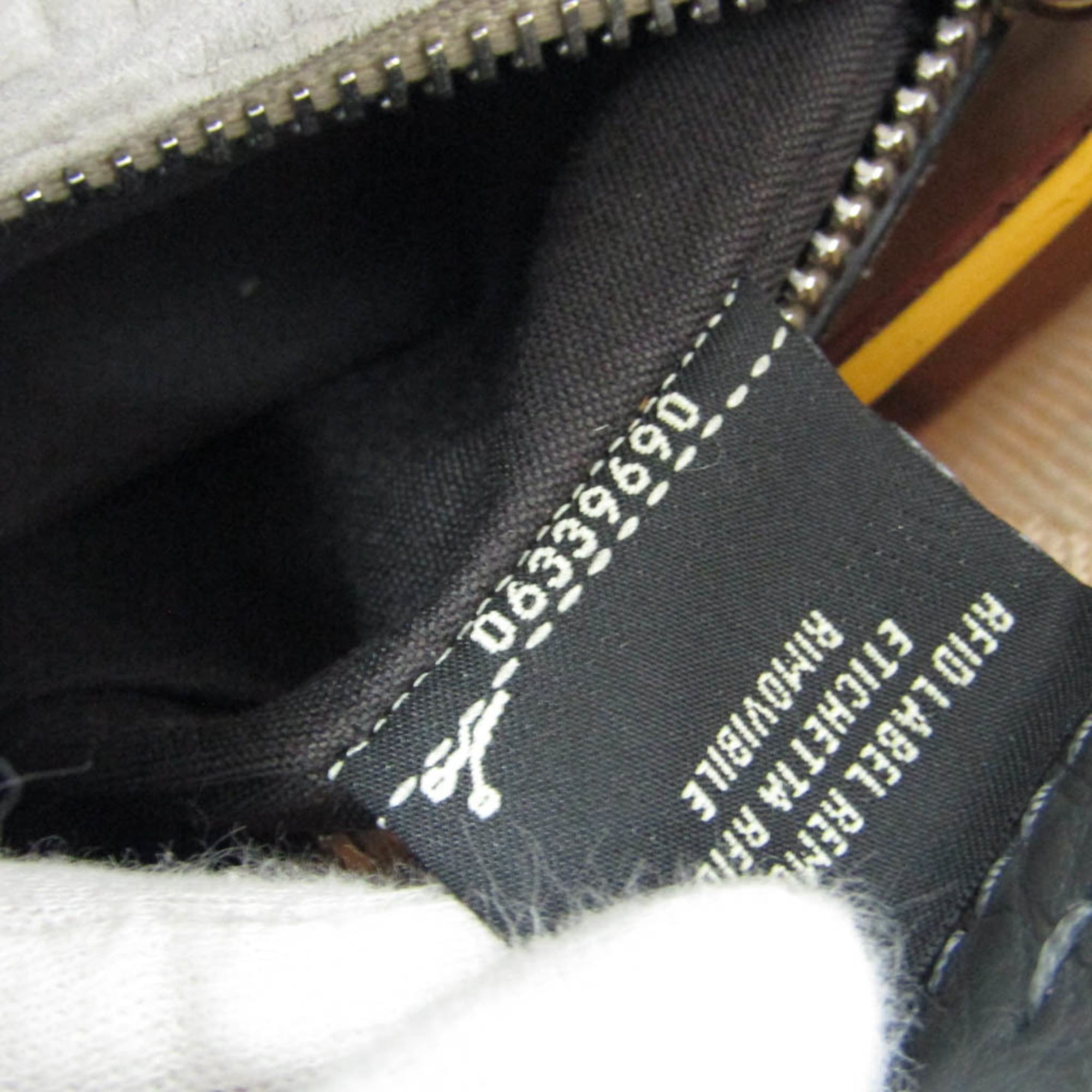 Fendi Selleria Peekaboo · Canvas & Leather