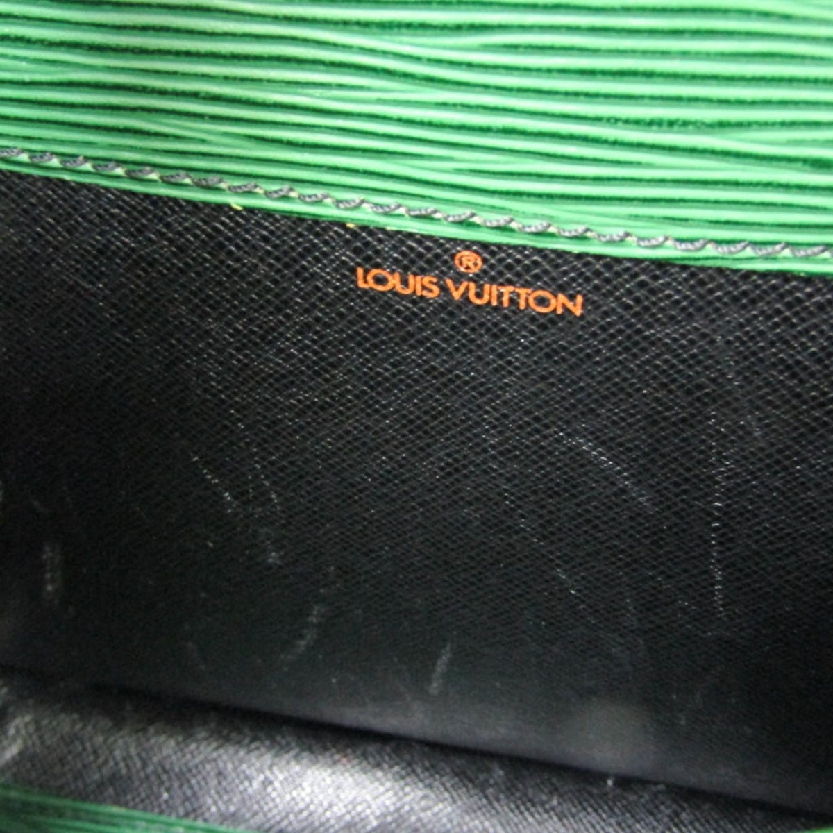 Louis Vuitton Cartouchière · Epi