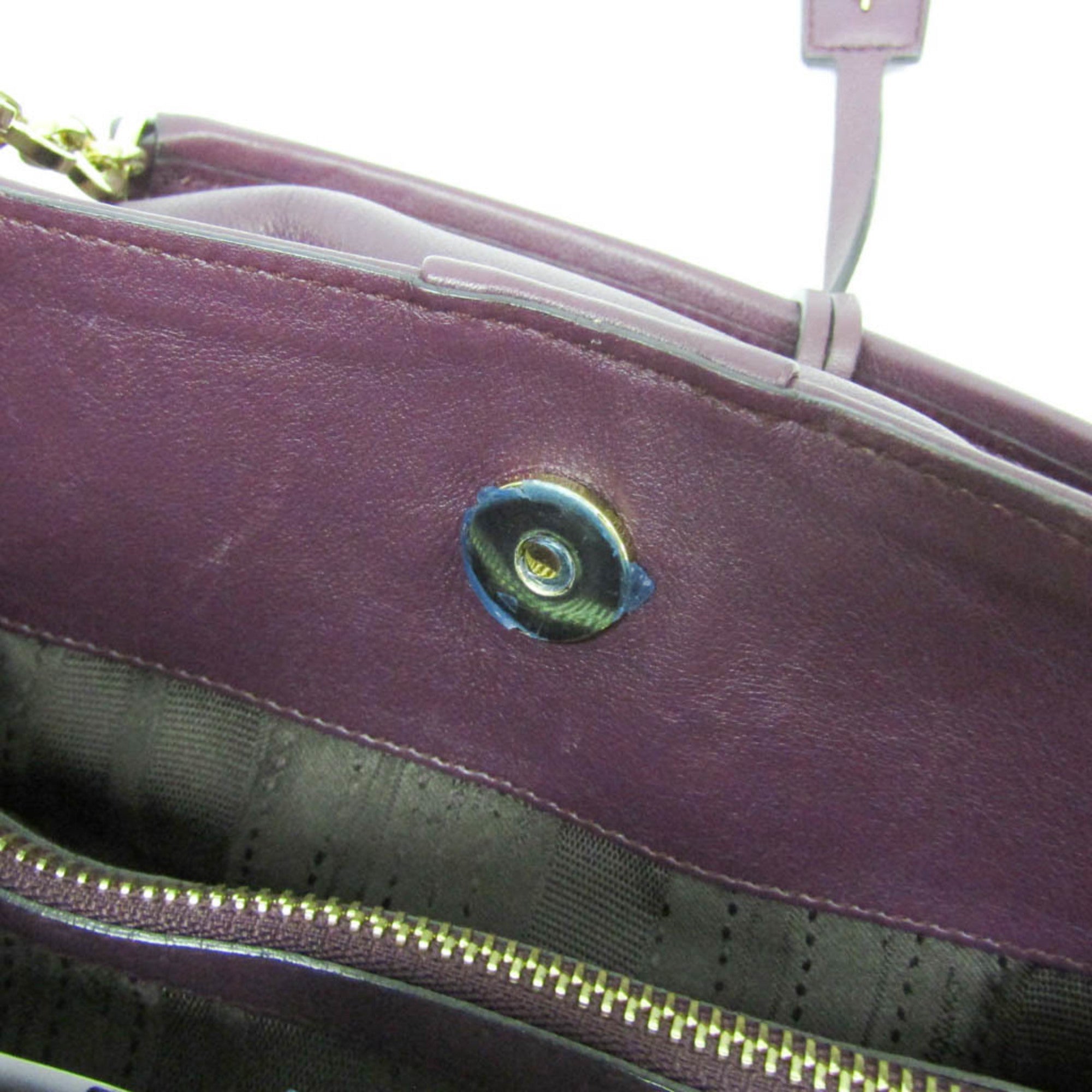 Salvatore Ferragamo Gancini · Leather