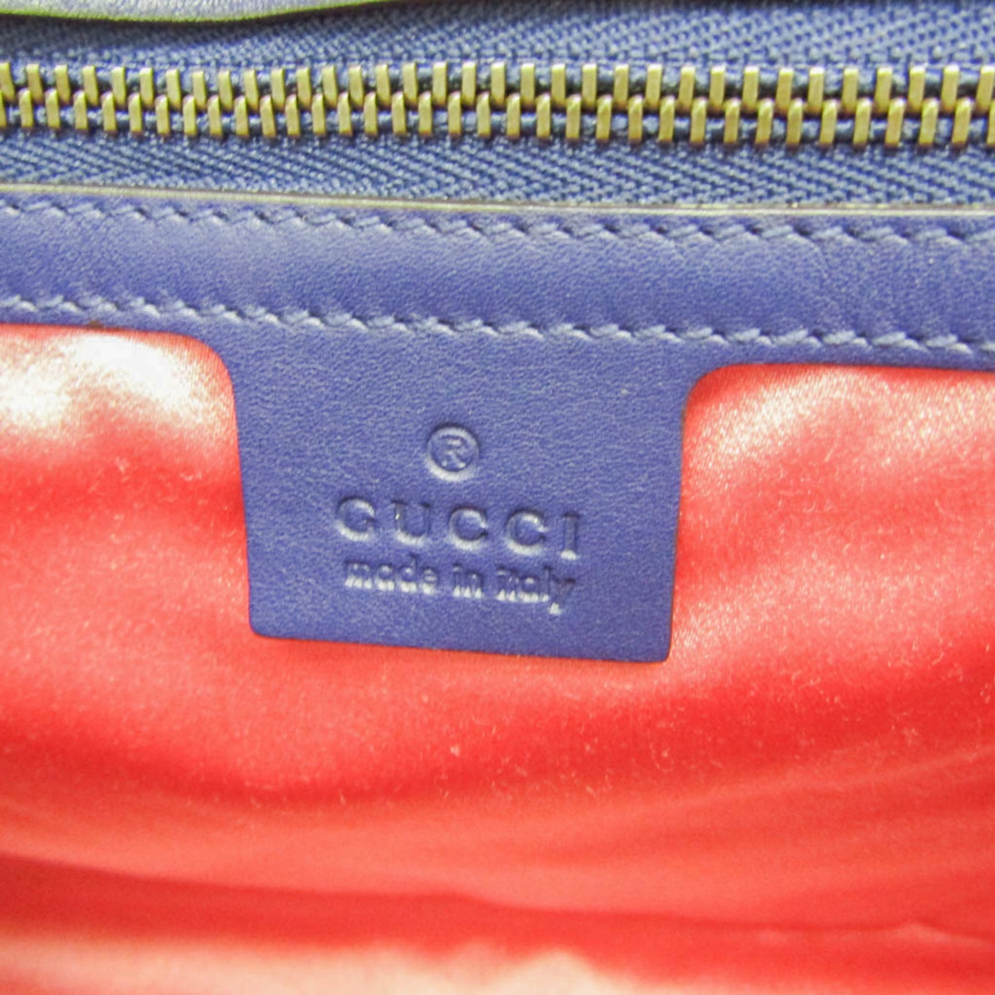 Gucci GG Marmont · Velvet · Chain Shoulder