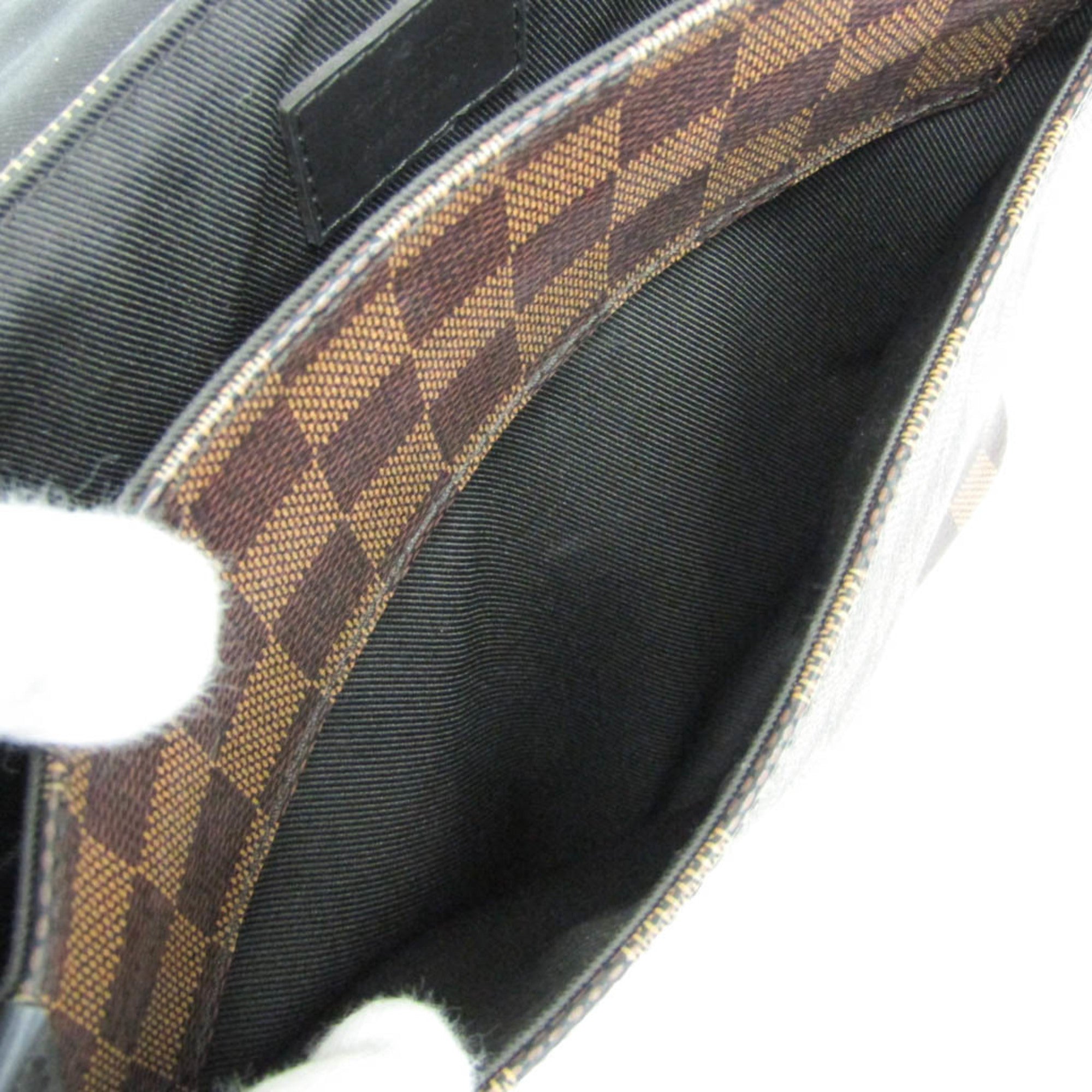 Louis Vuitton Damier District PM