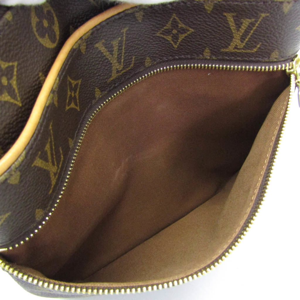 Louis Vuitton Pochette Valmy · Monogram
