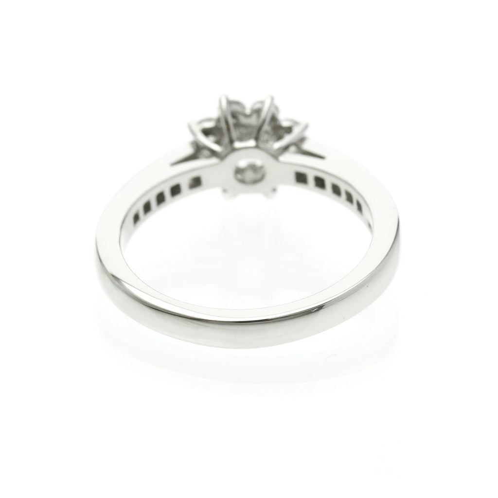 Tiffany Flora · Platinum · Diamond