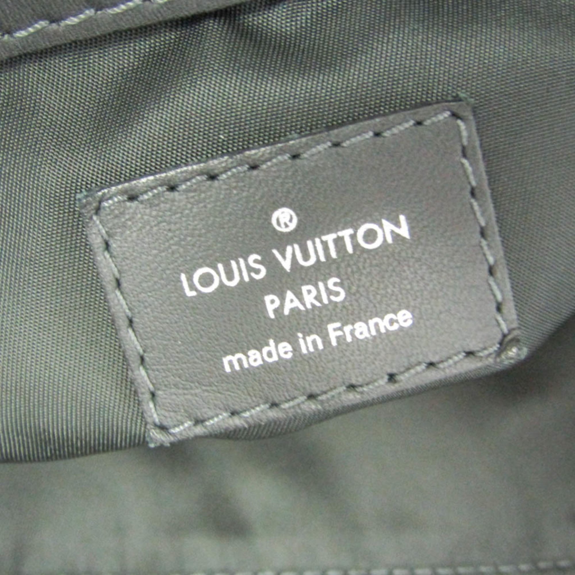 Louis Vuitton V-Line Gaston Move · Calf Leather