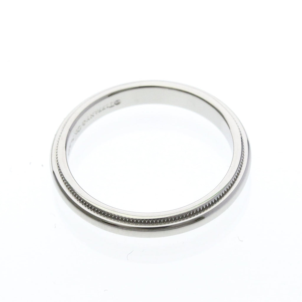 Tiffany Milgrain Band Ring · Platinum