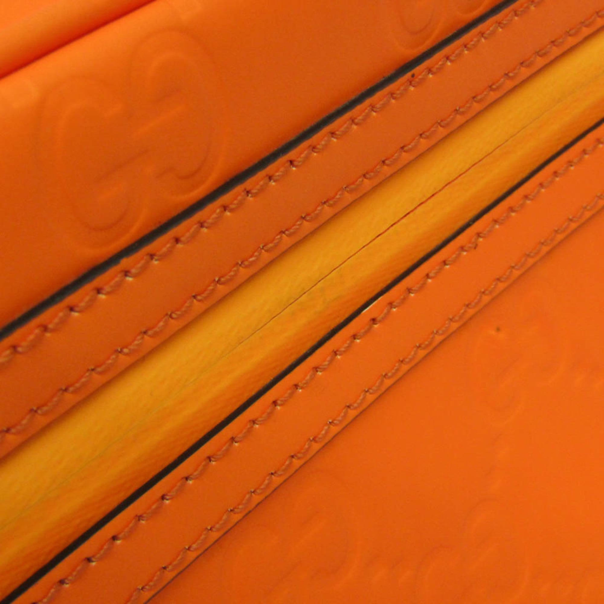 Gucci GG Rubber Effect · Belt Bag