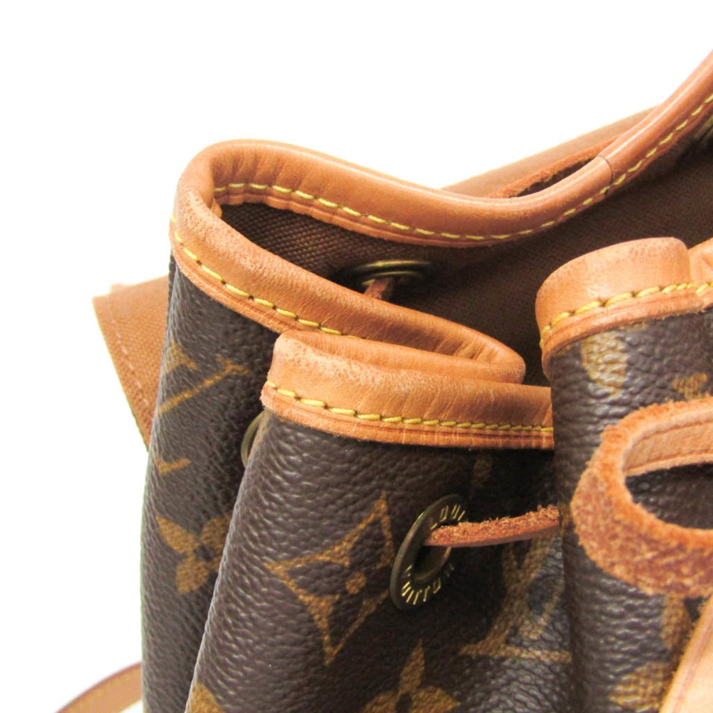 Louis Vuitton Montsouris MM · Monogram