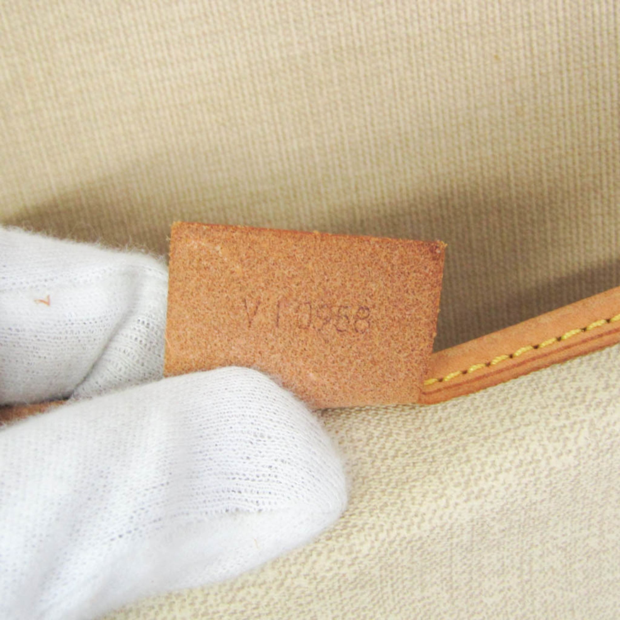 Louis Vuitton Excursion · Monogram