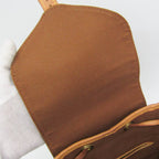 Louis Vuitton Montsouris MM · Monogram