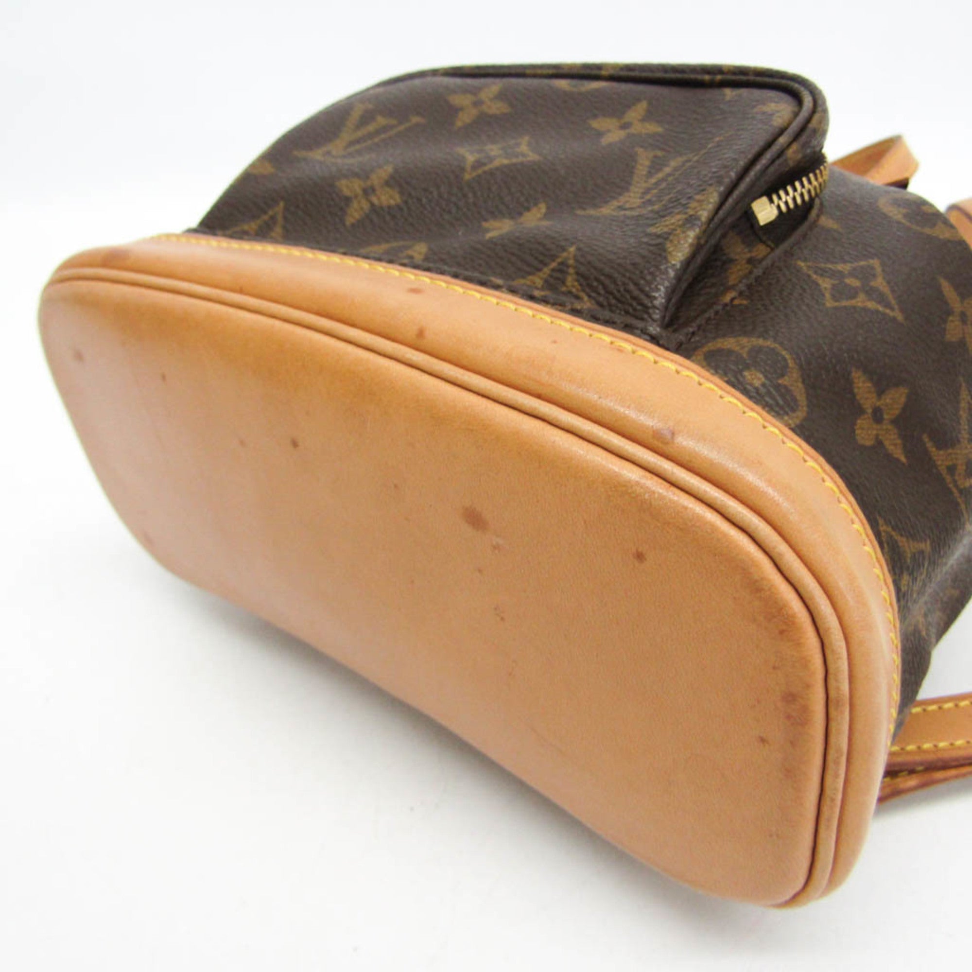 Louis Vuitton Mini Montsouris · Monogram